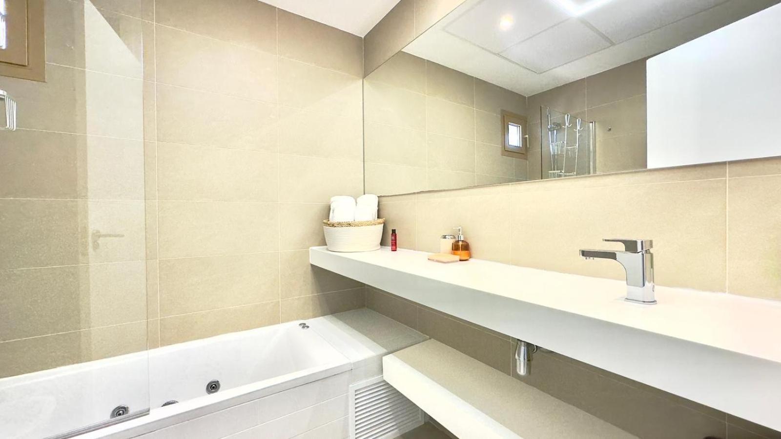 Intempo Residence By Leo Apartments Μπένιντορμ Εξωτερικό φωτογραφία