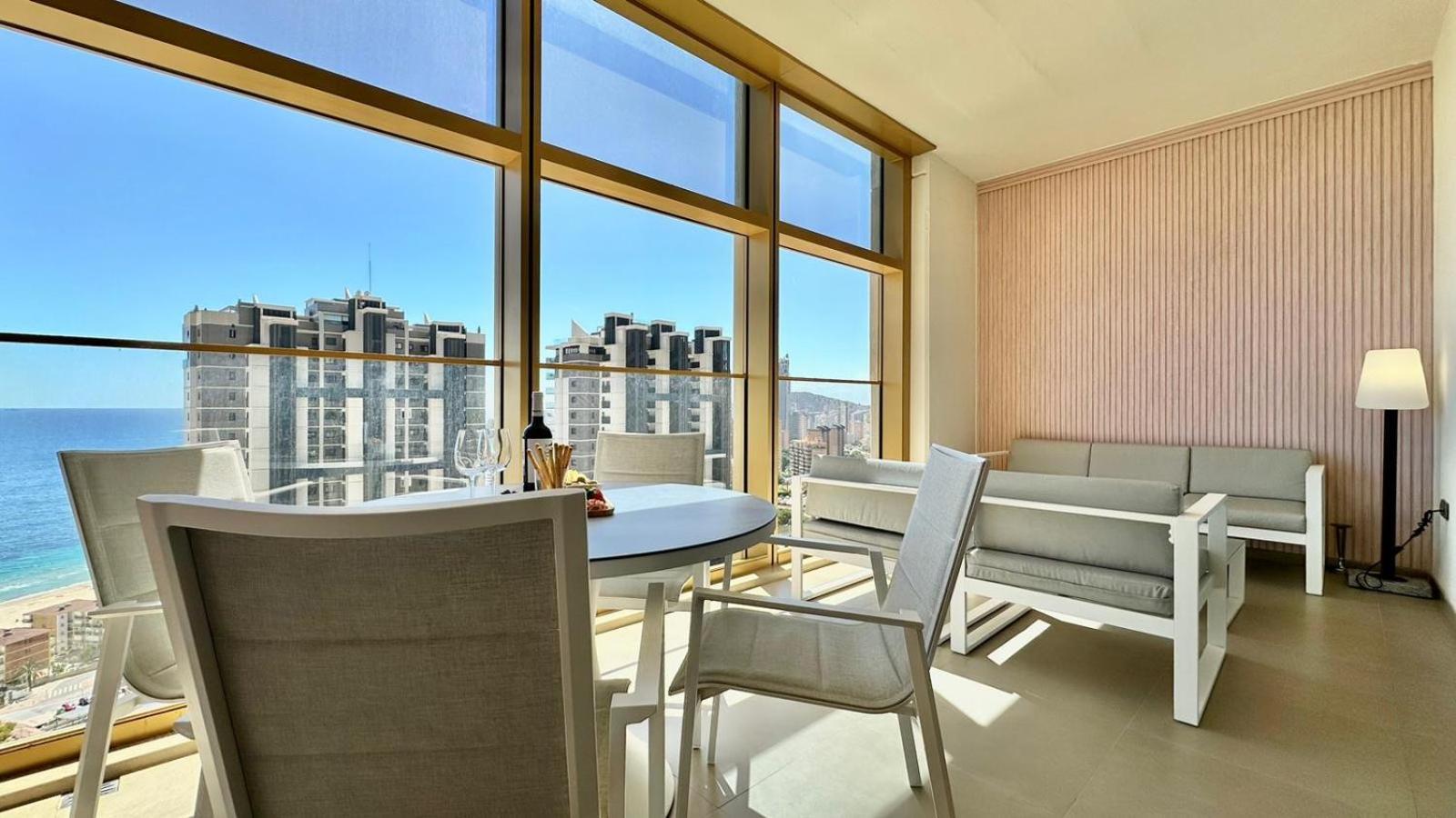 Intempo Residence By Leo Apartments Μπένιντορμ Εξωτερικό φωτογραφία