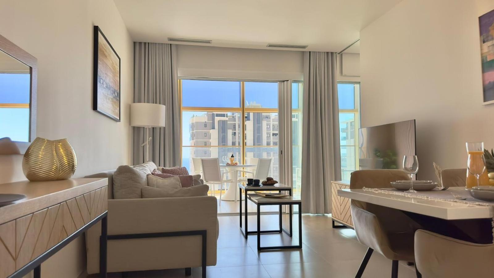 Intempo Residence By Leo Apartments Μπένιντορμ Εξωτερικό φωτογραφία